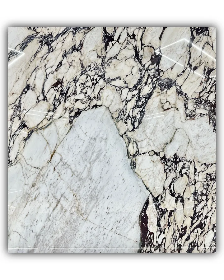 宝格丽大板实拍，奢石，白色系，1990mm x 1950mm，码单号 24228-2，杭州和盛石材在库天然石材